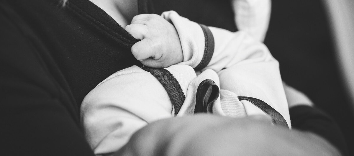 Відмова від грудей ігнорування природних потреб